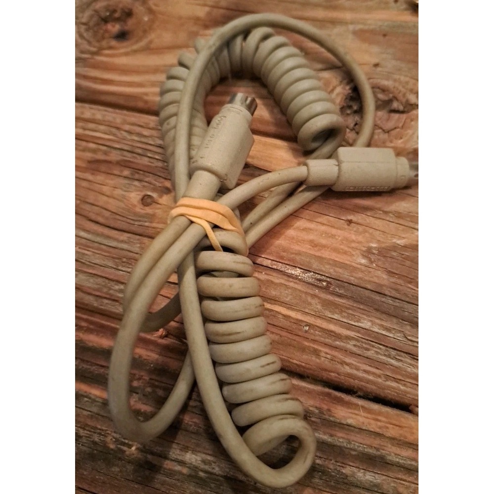 Vintage Apple Coiled Keyboard Cable 590-0361-B (4-pin) approximately 3 Foot